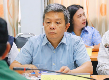 การประชุมคณะอนุกรรมการส่งเสริมและพัฒนาอาชีพตามนโยบายที่ดินแห่งชาติ (คทช.) สำนักงานสหกรณ์จังหวัดนครศรีธรรมราช ครั้งที่ 1/2568 โดยมีหัวหน้าส่วนราชการ และหน่วยงานเอกชนที่เกี่ยวข้อง พร้อมด้วย นายศิวกร ศรีภักดี สหกรณ์จังหวัดนครศรีธรรมราช คณะทำงานและเลขานุการ ... พารามิเตอร์รูปภาพ 37